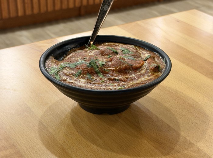 Curry and bread